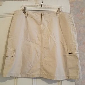 Eddie Bauer Cotton Ivory Skirt - 18